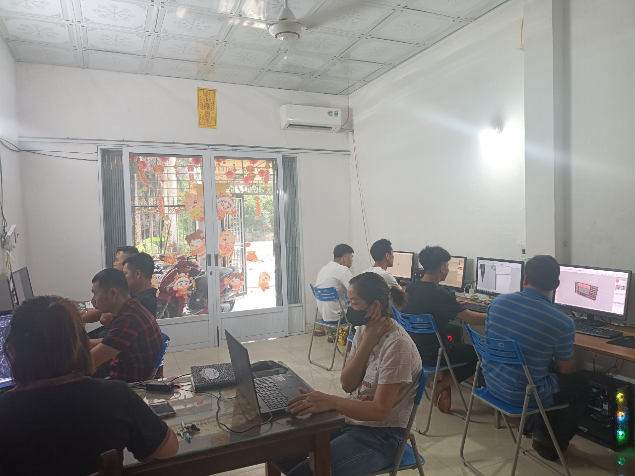 Lớp học thiết kế quảng cáo