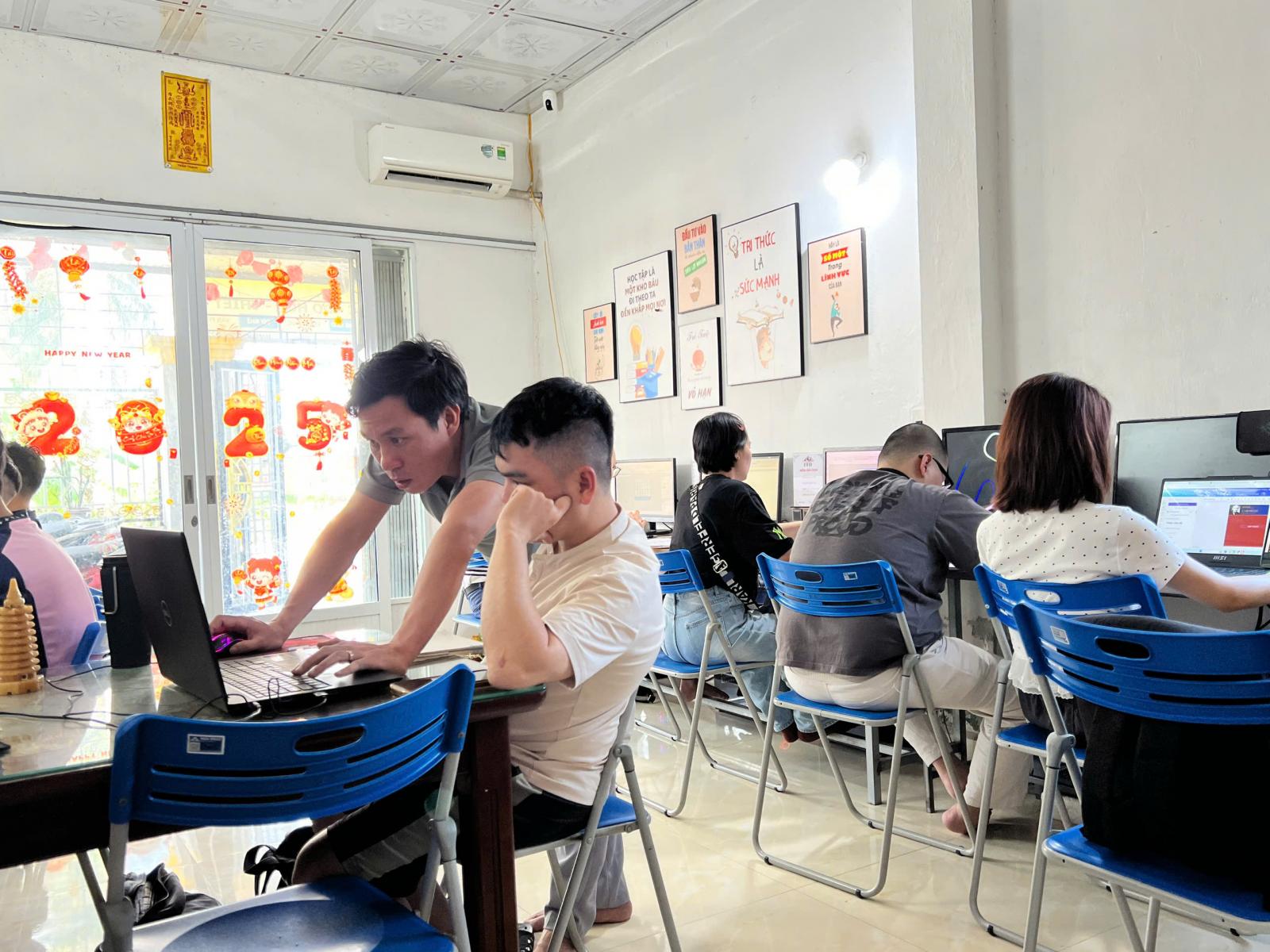 Khoá học Photoshop tại Hải An