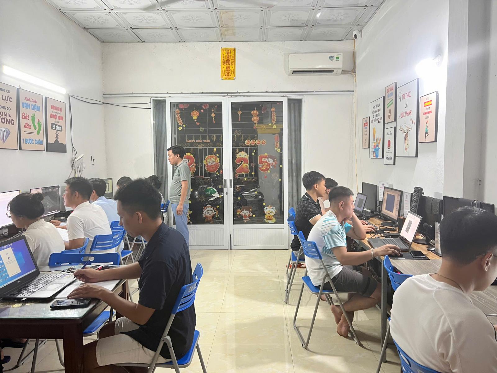 Khoá học Photoshop tại Hồng Bàng