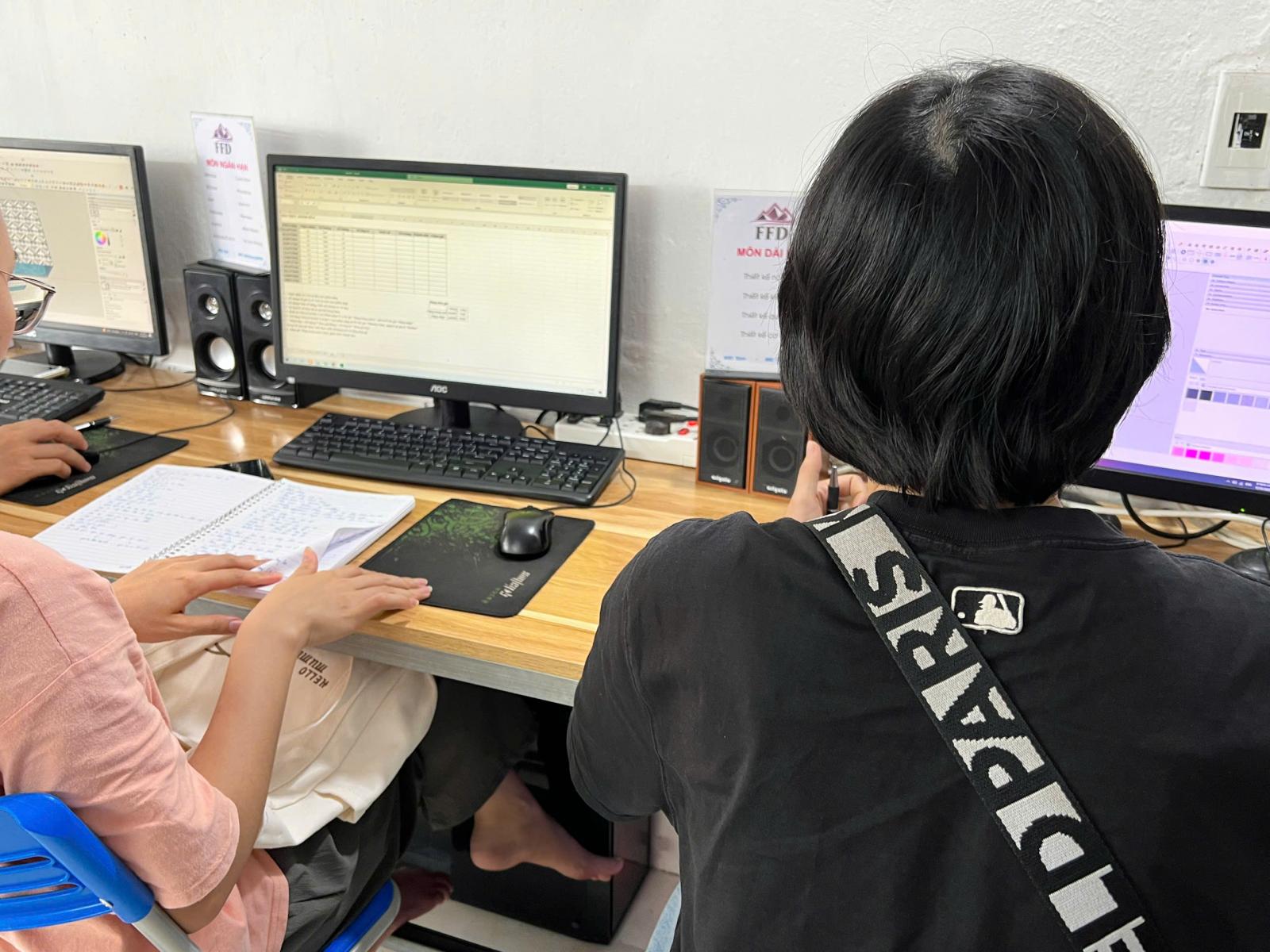 Khoá học Photoshop tại Ngô Quyền