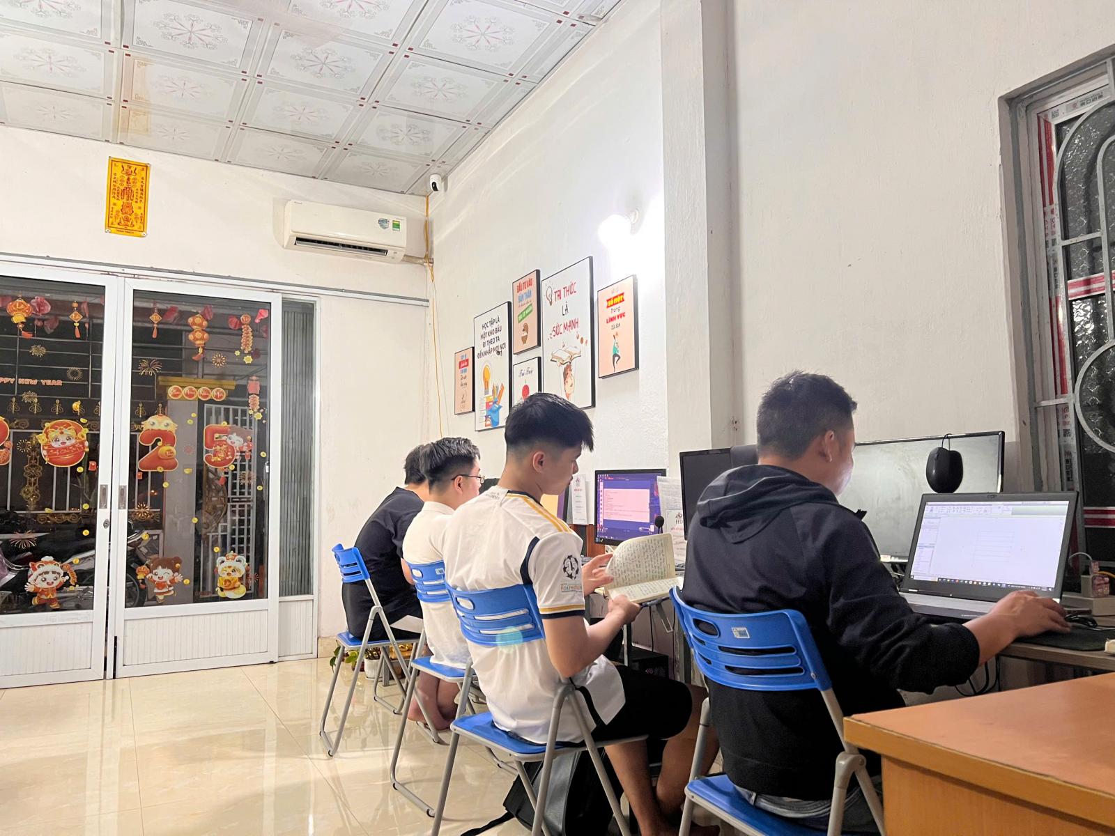 Khoá học tin học văn phòng tại Ái Quốc - Hải Phòng