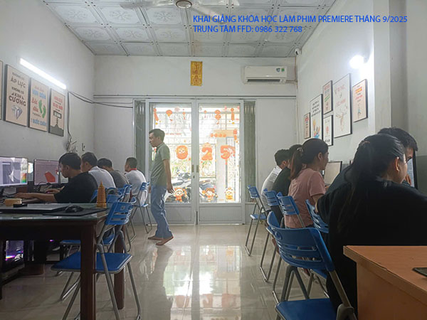 Khai giảng khóa học làm phim Premiere tháng 9 năm 2025