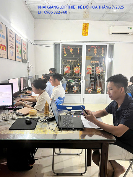 Khai giảng khoá học Thiết kế đồ hoạ tháng 7/2025