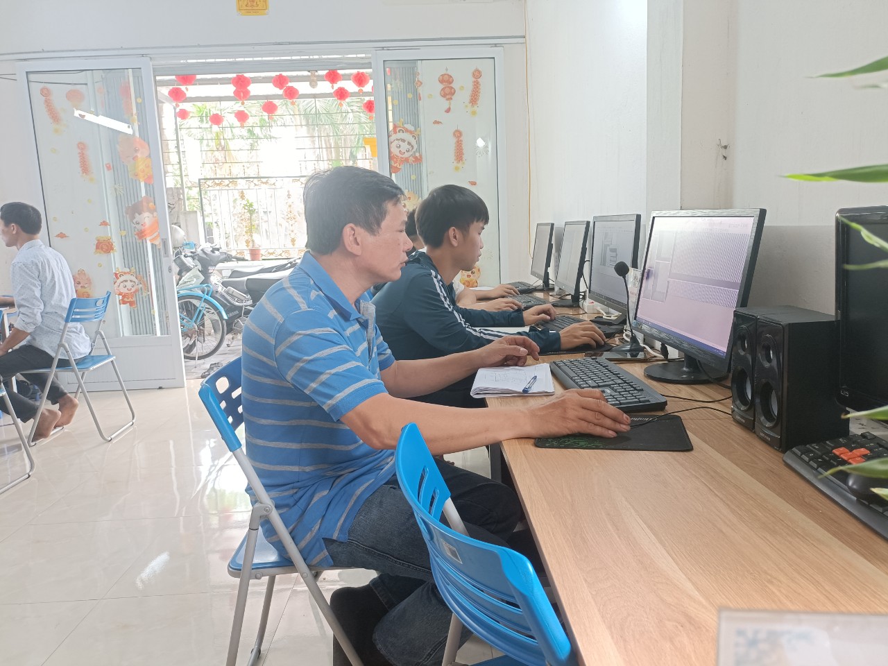 Khoá học Photoshop tại Tiên Lãng