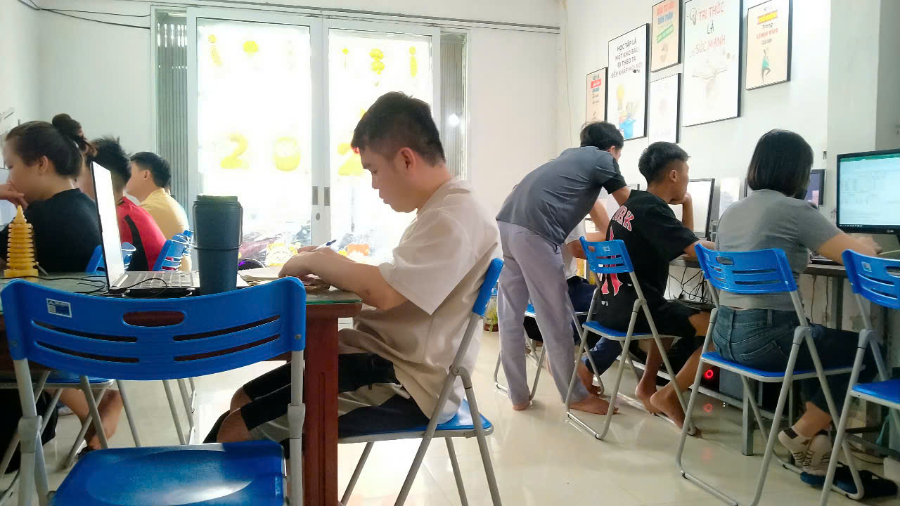 Khoá học làm phim Premiere tại Kiến An