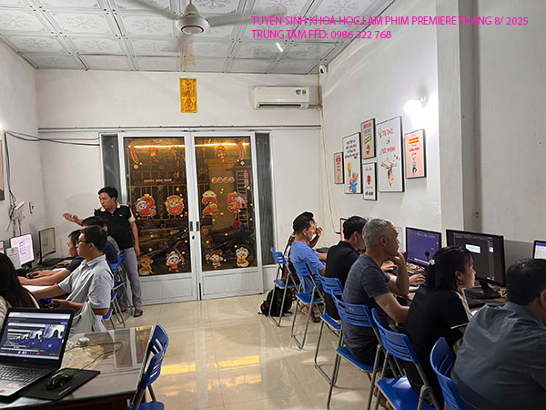 Tuyển Sinh Khóa Học Làm Phim Premiere Tháng 8 Năm 2025